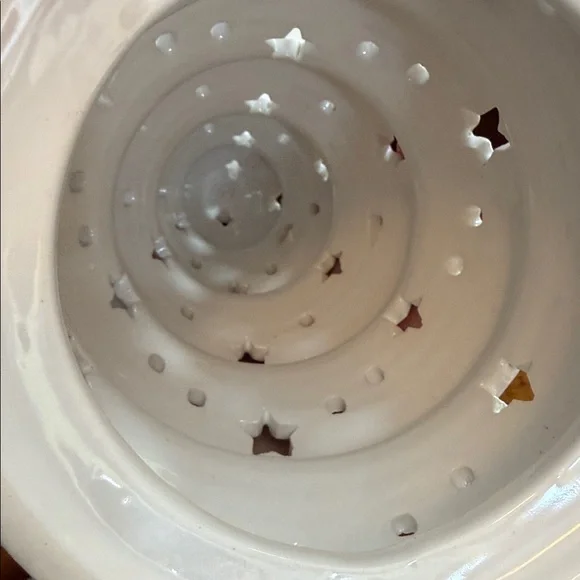 Ceramic Christmas Tree with Star Cutouts - Picture 7 of 8